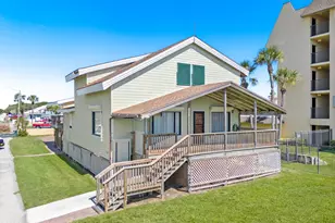 558 Harrison Ave, Cape Canaveral, FL 32920 - Photo 2