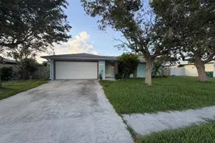 250 Perth Ave, Merritt Island, FL 32953 - Photo 2