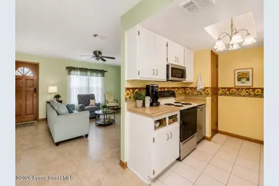689 Caballero Avenue SE, Palm Bay, FL 32909 - Photo 4