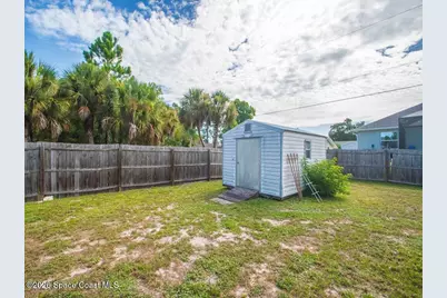 689 Caballero Avenue SE, Palm Bay, FL 32909 - Photo 18