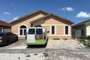 7535 W 34th Ln, Hialeah, FL 33018 - Photo 1