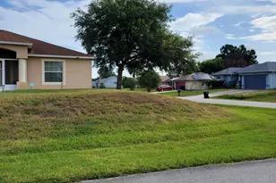1703 Valcourt St NW, Palm Bay, FL 32907 - Photo 2