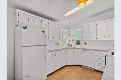 836 Hyacinth Circle, Barefoot Bay, FL 32976 - Photo 10