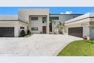 7866 Casuarina Drive, Melbourne Beach, FL 32951 - Photo 14