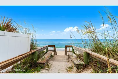 7866 Casuarina Drive, Melbourne Beach, FL 32951 - Photo 12