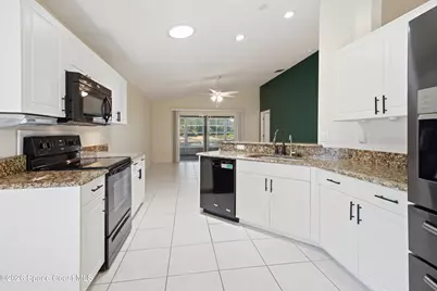 4257 Mount Carmel Lane, Melbourne, FL 32901 - Photo 18