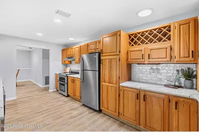 975 Oak Street, Merritt Island, FL 32953 - Photo 8