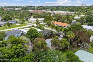 2302 Hyde Pkwy, Melbourne, FL 32901 - Photo 38