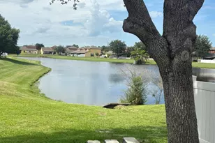 1075 Luminary Cir, Melbourne, FL 32901 - Photo 8