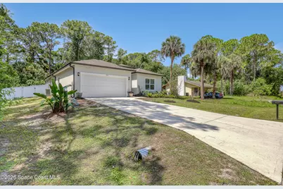 466 Olmsted Street SW, Palm Bay, FL 32908 - Photo 2