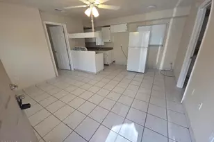 105 Palmetto Ave, Merritt Island, FL 32953 - Photo 2