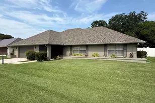 1710 Apricot Dr, Titusville, FL 32780 - Photo 2