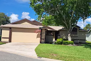 594 Pine Forest Ct, Melbourne, FL 32940 - Photo 4