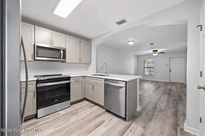 990 Luminary Circle #105, Melbourne, FL 32901 - Photo 8