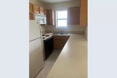 220 Columbia Drive #33, Cape Canaveral, FL 32920 - Photo 2