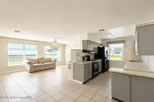 2882 Pembroke Rd, Melbourne, FL 32935 - Photo 6