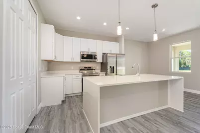 758 Bryant Road SW, Palm Bay, FL 32908 - Photo 10