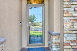 2381 Planter Ridge Ct SE, Palm Bay, FL 32909 - Photo 4