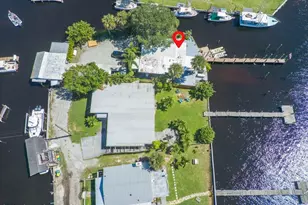 3965 Canal Dr, Sebastian, FL 32976 - Photo 4