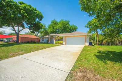 619 Carnival Terrace, Sebastian, FL 32958 - Photo 4