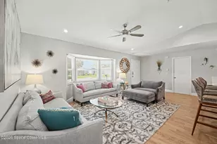 681 Sheridan Woods Dr, Melbourne, FL 32904 - Photo 4