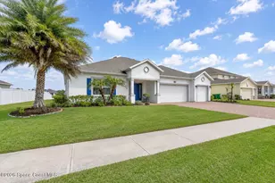 5170 Hebron Dr, Merritt Island, FL 32953 - Photo 2