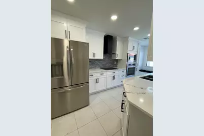 613 Manatee Drive, Satellite Beach, FL 32937 - Photo 8