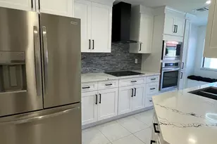 613 Manatee Dr, Satellite Beach, FL 32937 - Photo 8