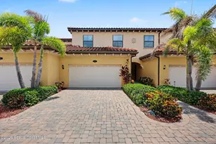 740 Lanai Cir, Melbourne, FL 32937 - Photo 2