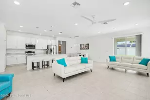 1030 Grapefruit Rd SE, Palm Bay, FL 32909 - Photo 2