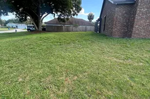 1218 Thallar Ln NW, Palm Bay, FL 32907 - Photo 38