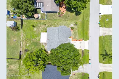 648 Munich Street NW, Palm Bay, FL 32907 - Photo 30