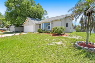 648 Munich St NW, Palm Bay, FL 32907 - Photo 2