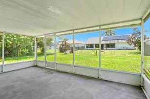 648 Munich St NW, Palm Bay, FL 32907 - Photo 32