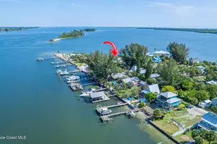 53 Vip Is, Grant-Valkaria, FL 32949 - Photo 36