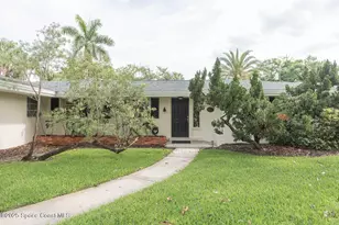 508 Poinsettia Rd, Melbourne Beach, FL 32951 - Photo 2