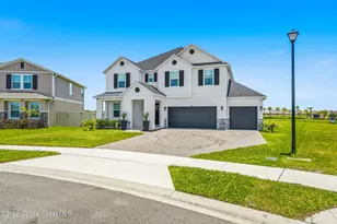 446 Glaspell Cir SE, Palm Bay, FL 32909 - Photo 2