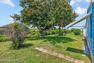 730 Periwinkle Cir, Barefoot Bay, FL 32976 - Photo 8