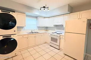 335 S Brevard Ave Ave, Cocoa Beach, FL 32931 - Photo 10