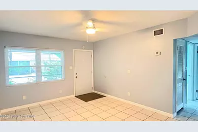 335 S Brevard Ave Avenue #E, Cocoa Beach, FL 32931 - Photo 4