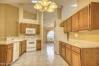 805 Crossbow Drive, Melbourne, FL 32904 - Photo 6