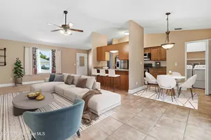 1038 Falconer St NW, Palm Bay, FL 32907 - Photo 8