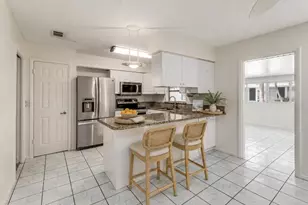 302 Emerald Pl E, Indian Harbour Beach, FL 32937 - Photo 10
