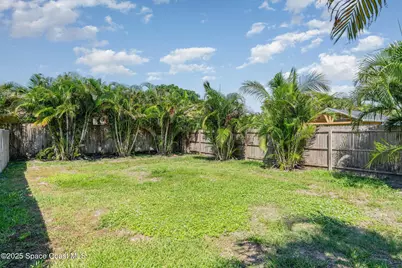 122 Niemira Avenue, Indialantic, FL 32903 - Photo 4