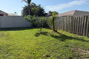 1178 White Oak Cir, Melbourne, FL 32934 - Photo 18