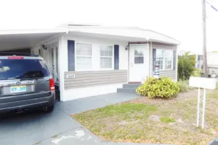 1260 Turkey Creek Dr NE, Palm Bay, FL 32905 - Photo 4
