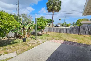 1380 Floral Ln, Merritt Island, FL 32952 - Photo 20