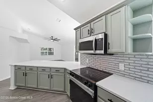 584 Laurel Oak Ct NE, Palm Bay, FL 32907 - Photo 32