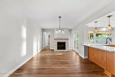 475 E Amherst Circle, Satellite Beach, FL 32937 - Photo 8