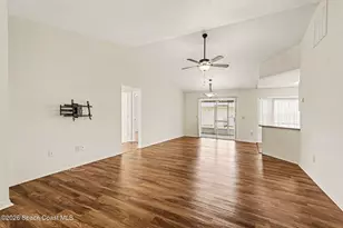 880 Vocelle Ave, Sebastian, FL 32958 - Photo 6